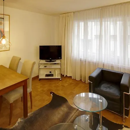 Lovely 1br Flat In The Center Near - Mainau 2 Apartment Zurich