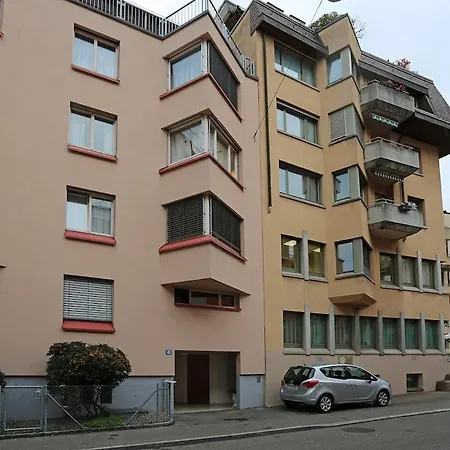 Lovely 1br Flat In The Center Near - Mainau 2 Apartment *