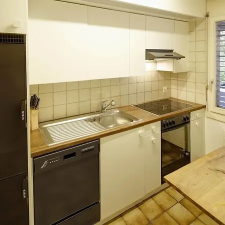 Lovely 1br Flat In The Center Near - Mainau 2 Apartment Zurich