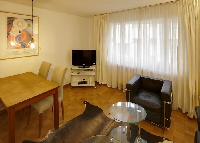 Lovely 1br Flat In The Center Near - Mainau 2 Apartman Zürich